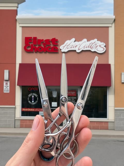 Salon hairstyling shears – sharpened, three pairs